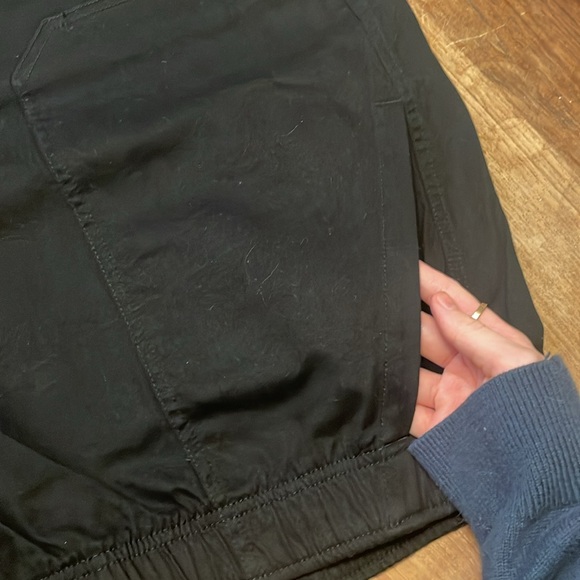 Old Navy High-Waisted Pulla Utility Pants - Picture 2 of 4